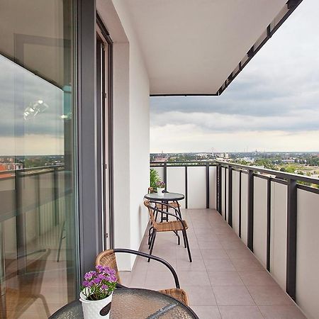 Ms Apartments Sky Tower IV Gdansk Exterior photo